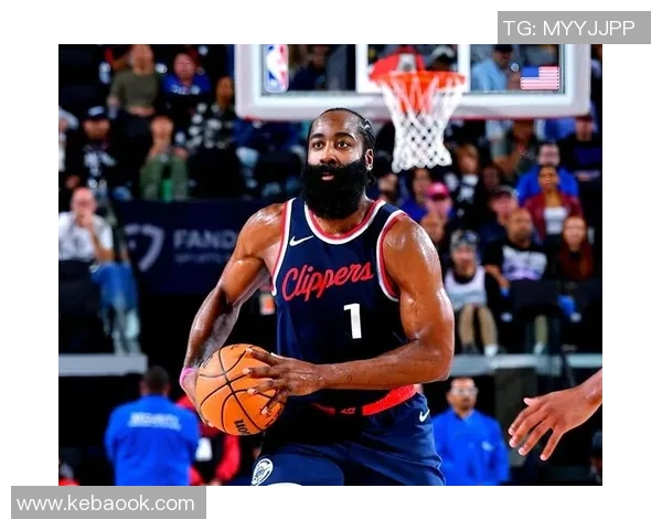 快船与火箭对决精彩瞬间哈登华丽集锦回顾与分析